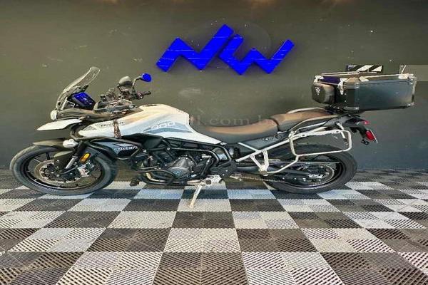 1015_2025-02-09T223015.586-0300