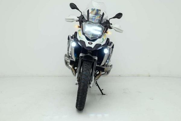 640_2025-02-09T030427.793-0300