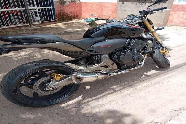 697_2025-02-09T045015.749-0300