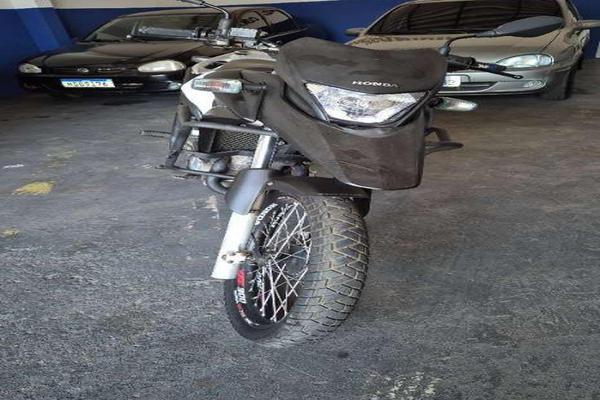 700_2025-02-09T045734.919-0300