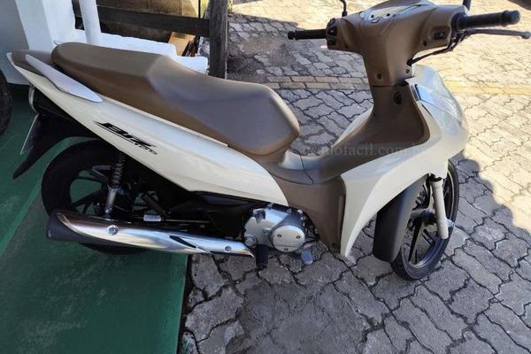 737_2025-02-09T062407.194-0300