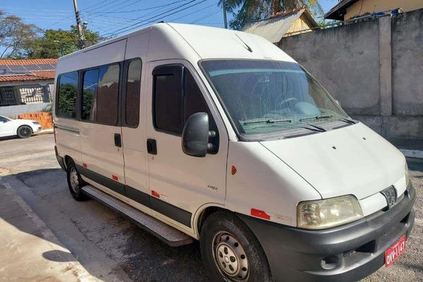 737_2025-02-09T062557.915-0300